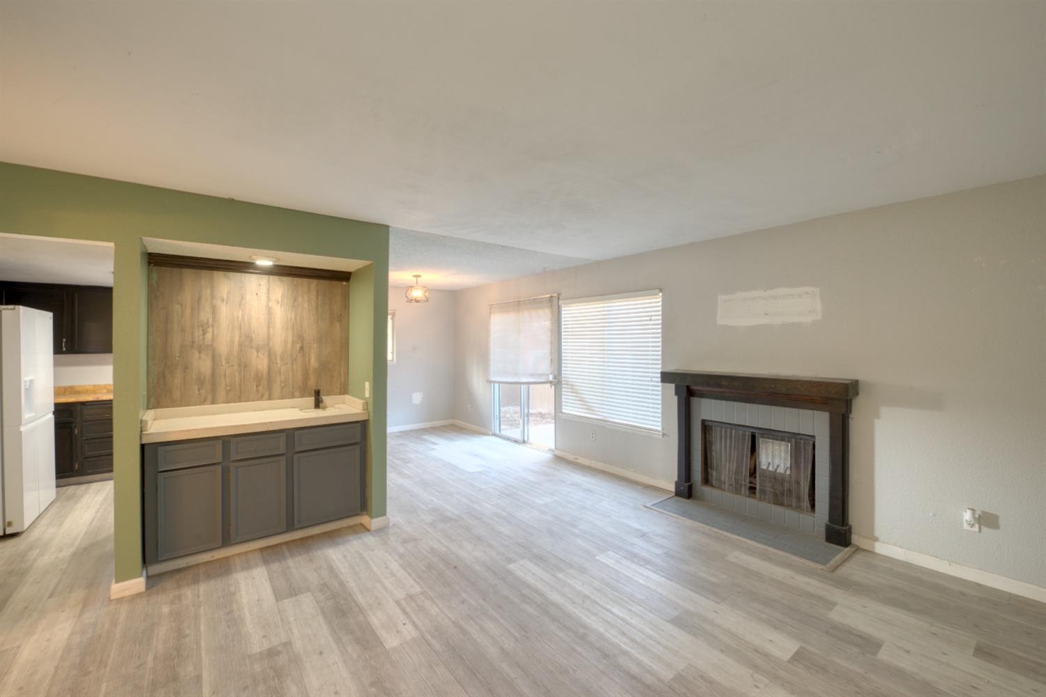 Detail Gallery Image 11 of 41 For 3701 Colonial Dr #178,  Modesto,  CA 95356 - 2 Beds | 2 Baths