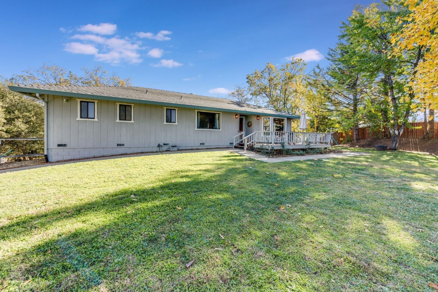 Detail Gallery Image 1 of 53 For 3111 Pleasant Oak Rd, Placerville,  CA 95667 - 2 Beds | 2 Baths