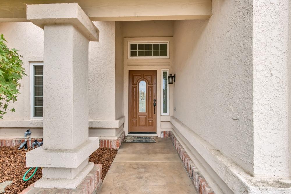 Detail Gallery Image 4 of 68 For 419 S Lexington Dr, Folsom,  CA 95630 - 4 Beds | 2 Baths