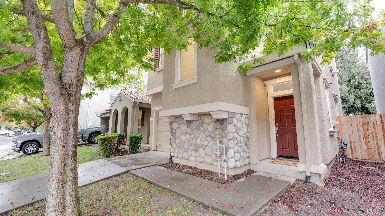 Detail Gallery Image 2 of 46 For 2286 Coffeeberry Rd, West Sacramento,  CA 95691 - 3 Beds | 2/1 Baths