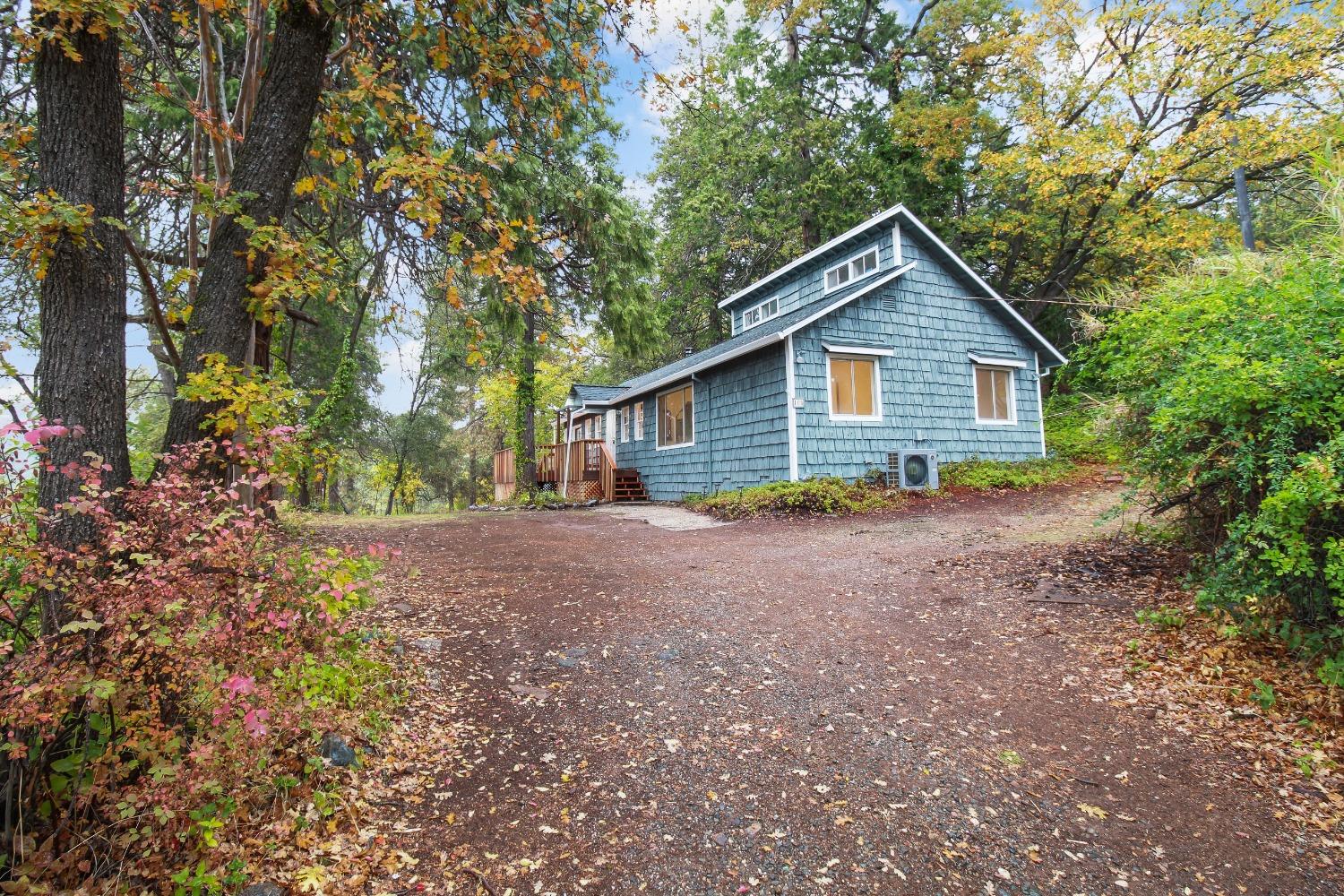 Detail Gallery Image 2 of 21 For 105 Chubb Rd, Auburn,  CA 95603 - 3 Beds | 1 Baths