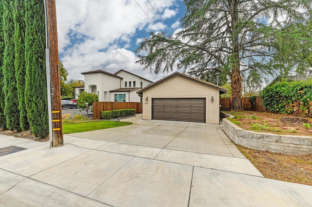 Sycamore Drive, Citrus Heights, California image 1