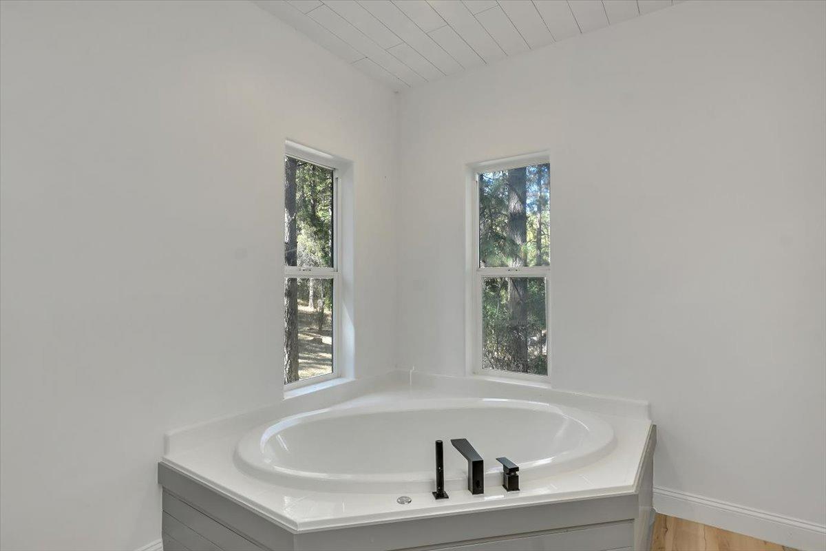 Detail Gallery Image 28 of 45 For 19533 Morningside Rd, Grass Valley,  CA 95949 - 3 Beds | 2 Baths