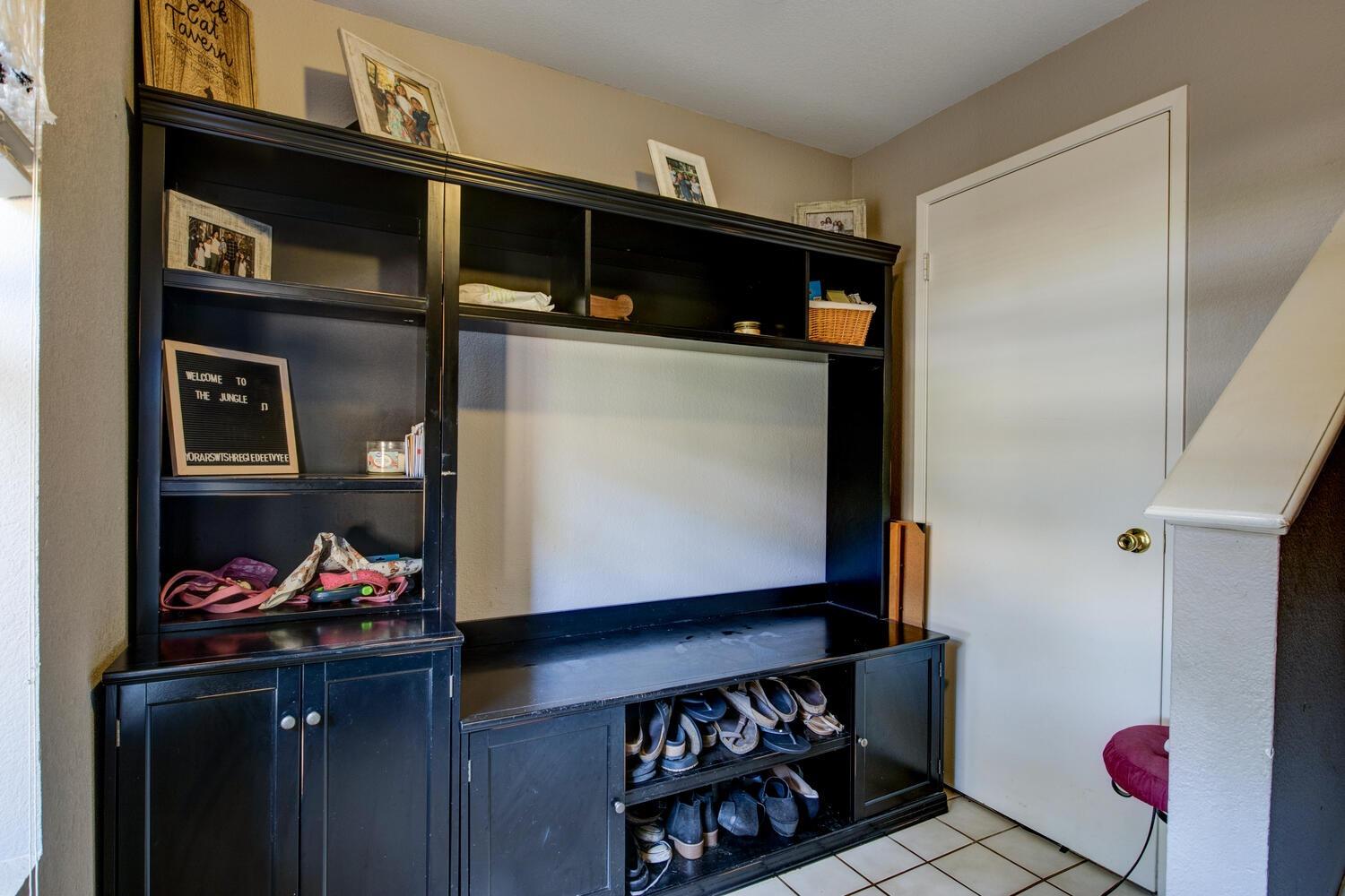 Detail Gallery Image 11 of 41 For 1631 Porter Way, Stockton,  CA 95207 - 2 Beds | 2 Baths