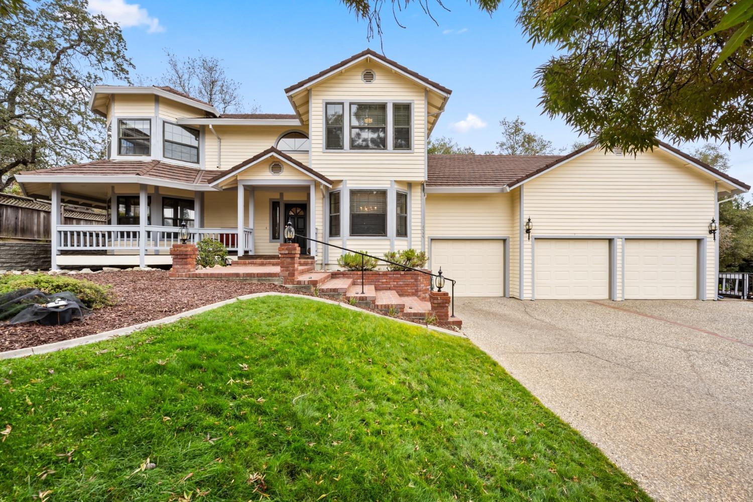 Detail Gallery Image 2 of 44 For 2533 Belmont Way, El Dorado Hills,  CA 95762 - 4 Beds | 3 Baths