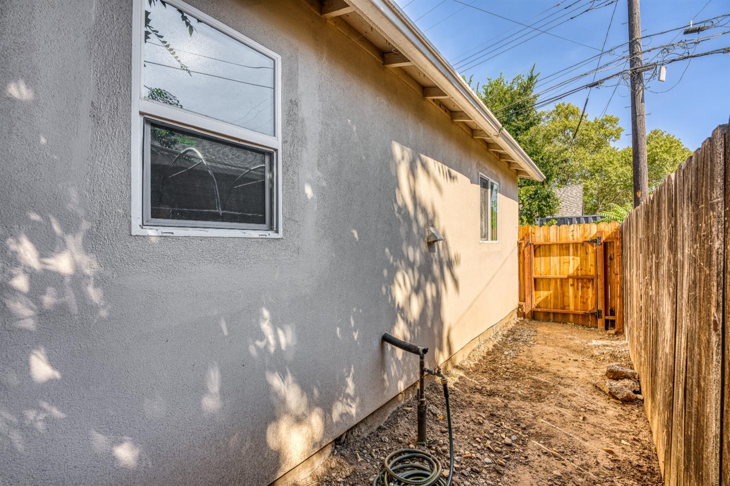 Detail Gallery Image 78 of 80 For 3749 Bigler Way, Sacramento,  CA 95817 - 4 Beds | 4 Baths