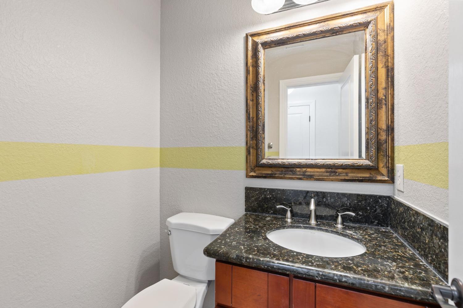 Detail Gallery Image 15 of 31 For 3353 Brownlea Cir, Antelope,  CA 95843 - 3 Beds | 2/1 Baths