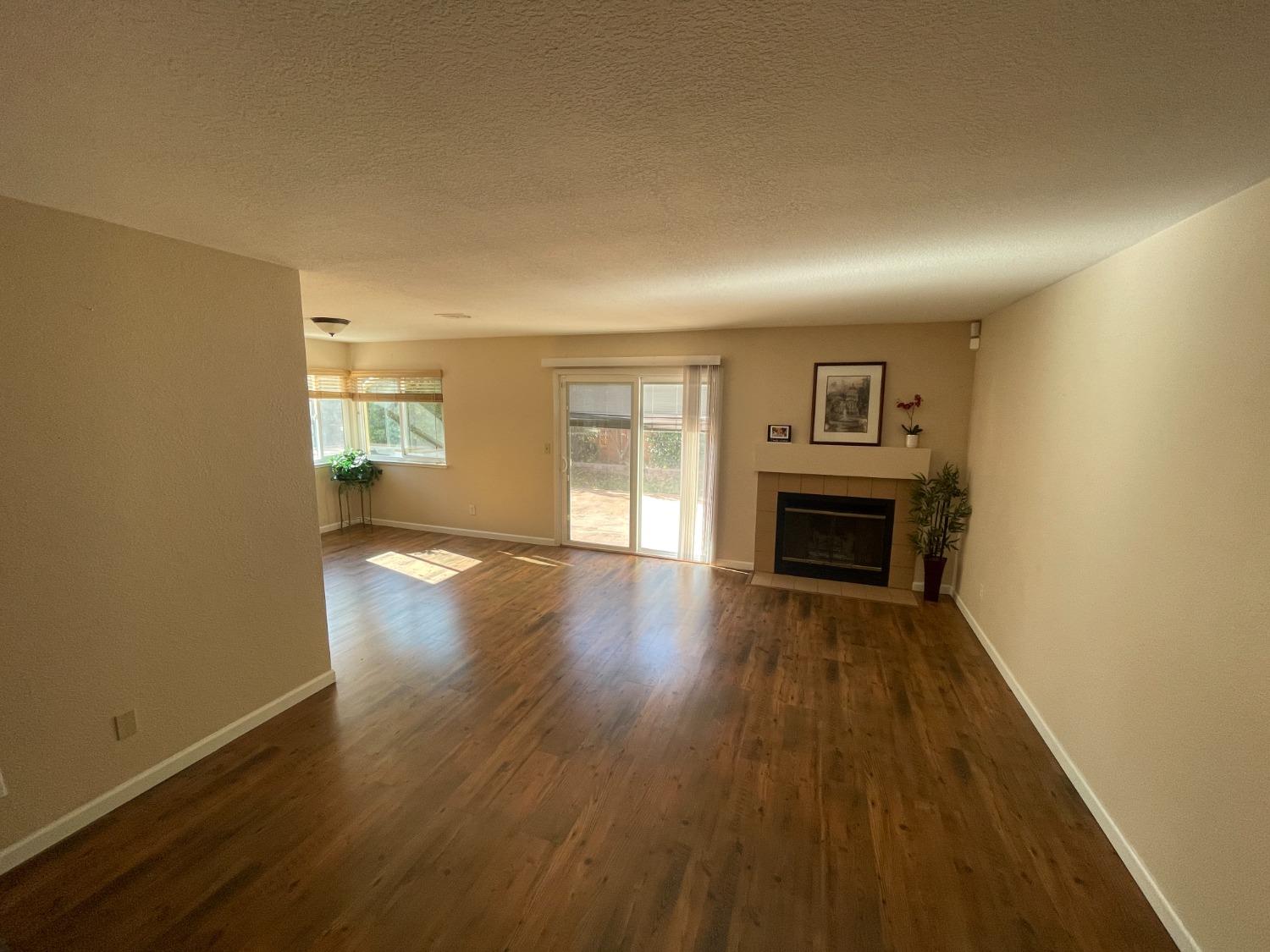 Detail Gallery Image 45 of 50 For 8720 Cord Way, Sacramento,  CA 95828 - 4 Beds | 2/1 Baths