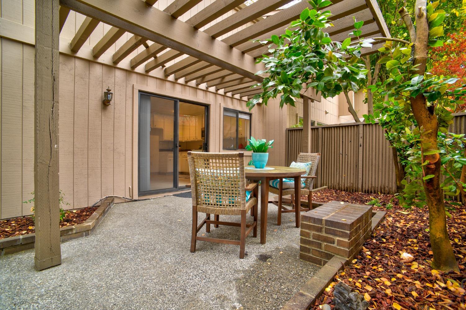 Detail Gallery Image 19 of 38 For 292 Hartnell Pl, Sacramento,  CA 95825 - 2 Beds | 2/1 Baths