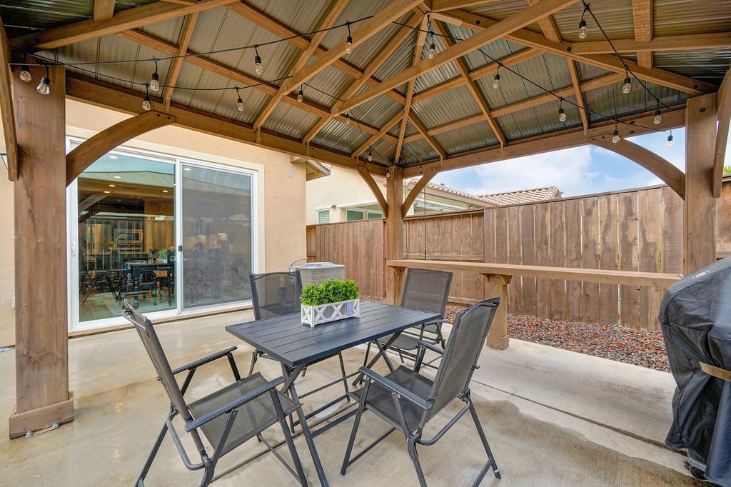 Detail Gallery Image 32 of 36 For 217 Seneca Way, Lodi,  CA 95240 - 3 Beds | 2 Baths