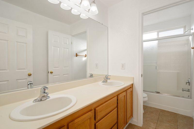 Detail Gallery Image 45 of 62 For 1776 Highbridge Way, Sacramento,  CA 95832 - 4 Beds | 2/1 Baths