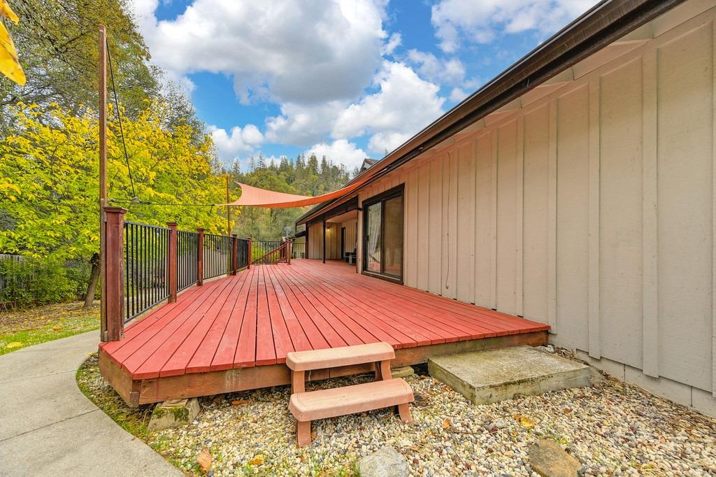 Detail Gallery Image 52 of 75 For 17867 Brewer Rd, Grass Valley,  CA 95949 - 3 Beds | 2/1 Baths