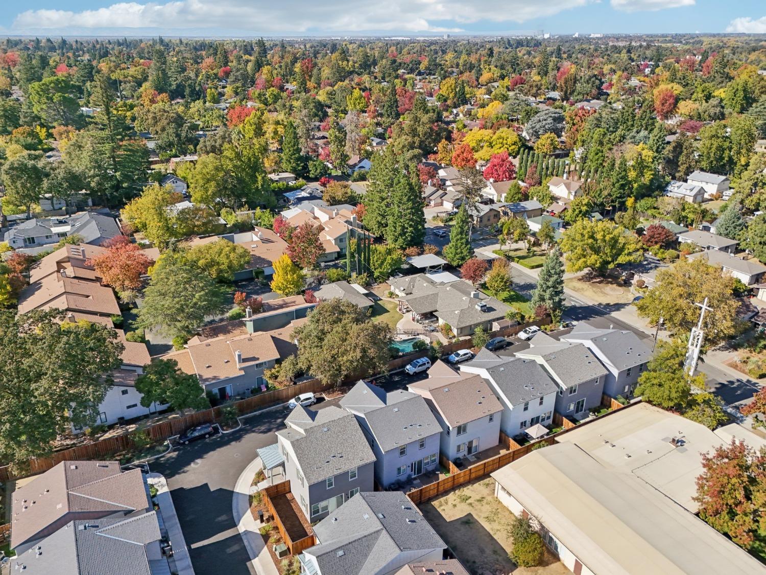 Detail Gallery Image 28 of 31 For 4933 Esma Jane Ln, Sacramento,  CA 95822 - 3 Beds | 2/1 Baths