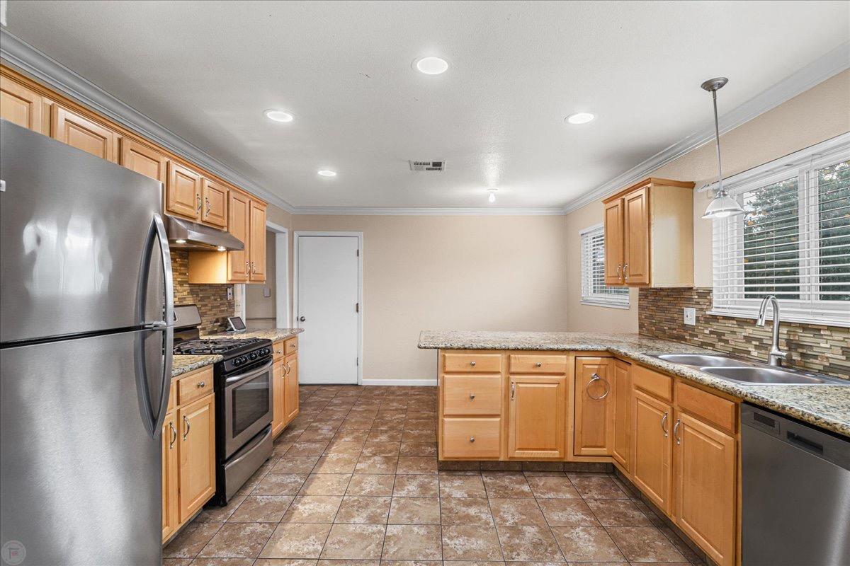 Detail Gallery Image 16 of 43 For 8260 Onyx Ct, Stockton,  CA 95210 - 2 Beds | 1 Baths