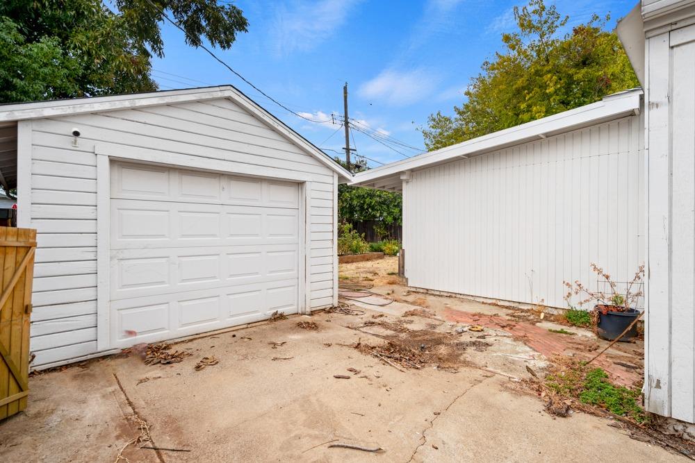 Detail Gallery Image 32 of 43 For 3510 63rd St, Sacramento,  CA 95820 - 3 Beds | 2 Baths