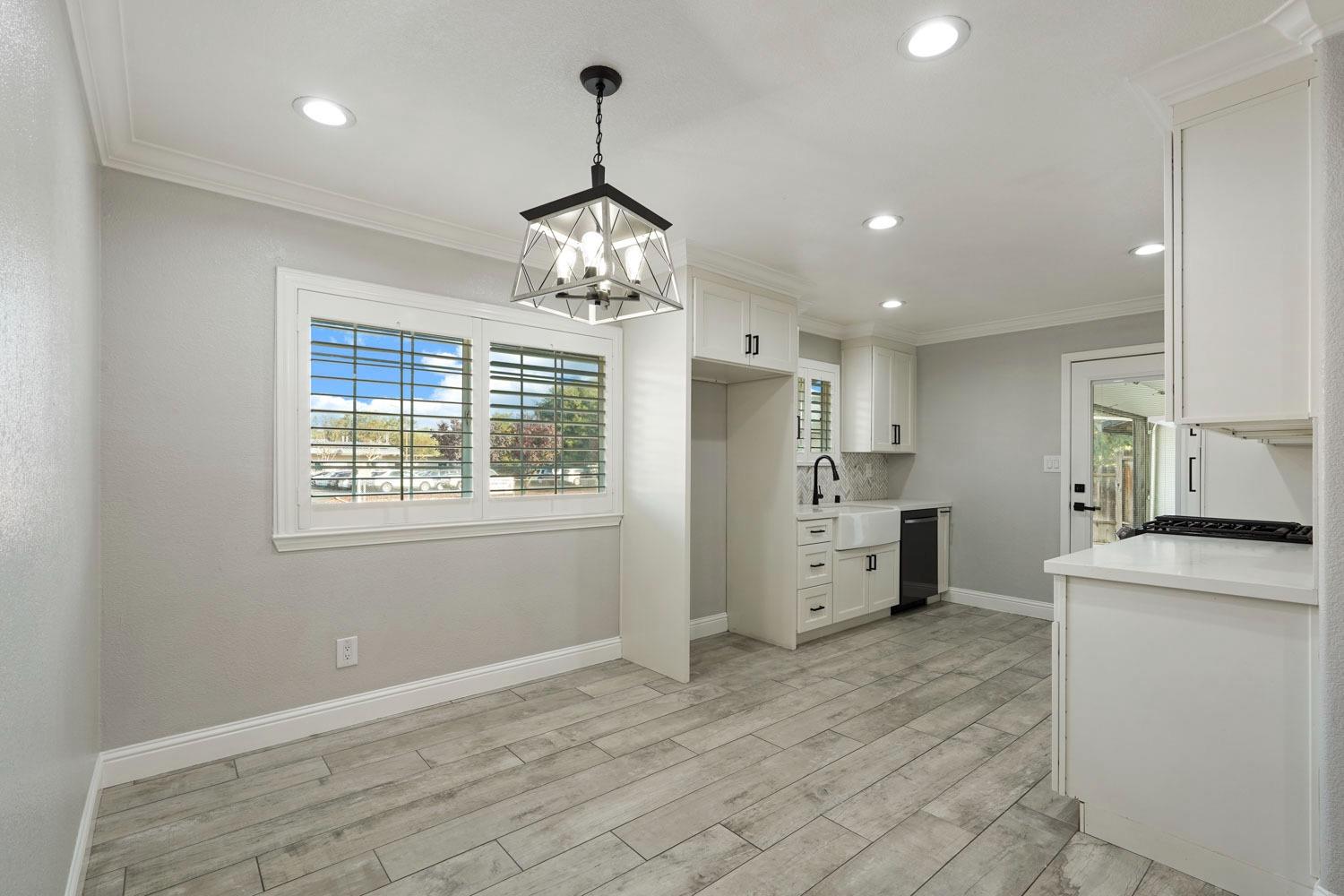 Detail Gallery Image 15 of 46 For 38 C St, Galt,  CA 95632 - 4 Beds | 2 Baths