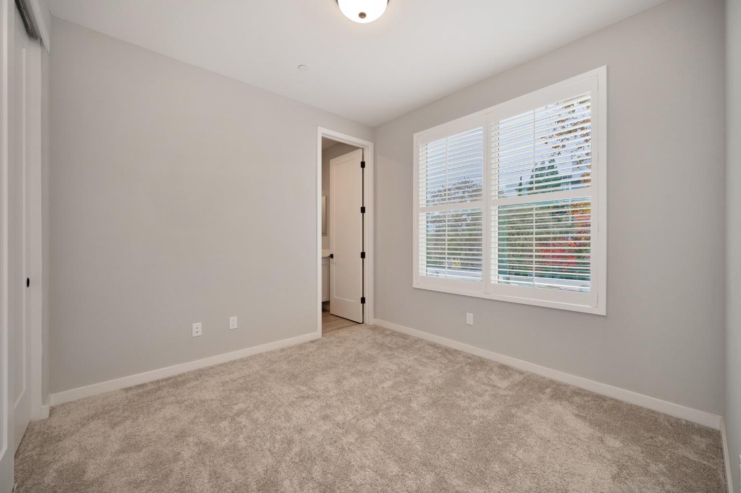 Detail Gallery Image 29 of 61 For 1412 E St, Sacramento,  CA 95814 - 2 Beds | 2/2 Baths