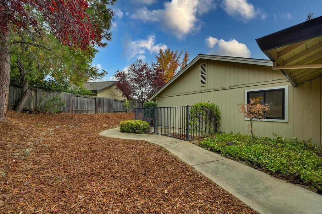 Detail Gallery Image 33 of 49 For 1624 Murrell Pl, El Dorado Hills,  CA 95762 - 3 Beds | 2 Baths