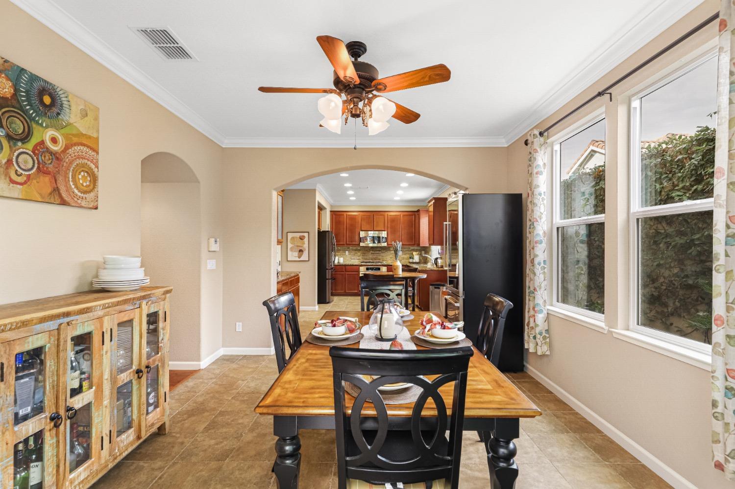 Detail Gallery Image 15 of 53 For 2088 Mcalister Ln, Tracy,  CA 95376 - 4 Beds | 2/1 Baths