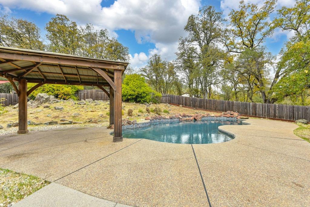 Detail Gallery Image 56 of 75 For 17867 Brewer Rd, Grass Valley,  CA 95949 - 3 Beds | 2/1 Baths