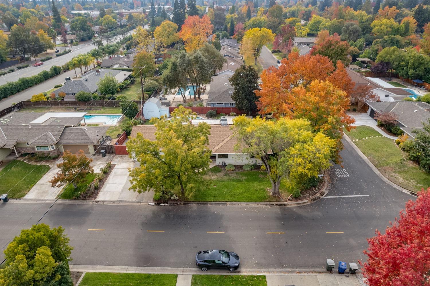 Detail Gallery Image 29 of 33 For 4220 Winding Creek Rd, Sacramento,  CA 95864 - 3 Beds | 2 Baths