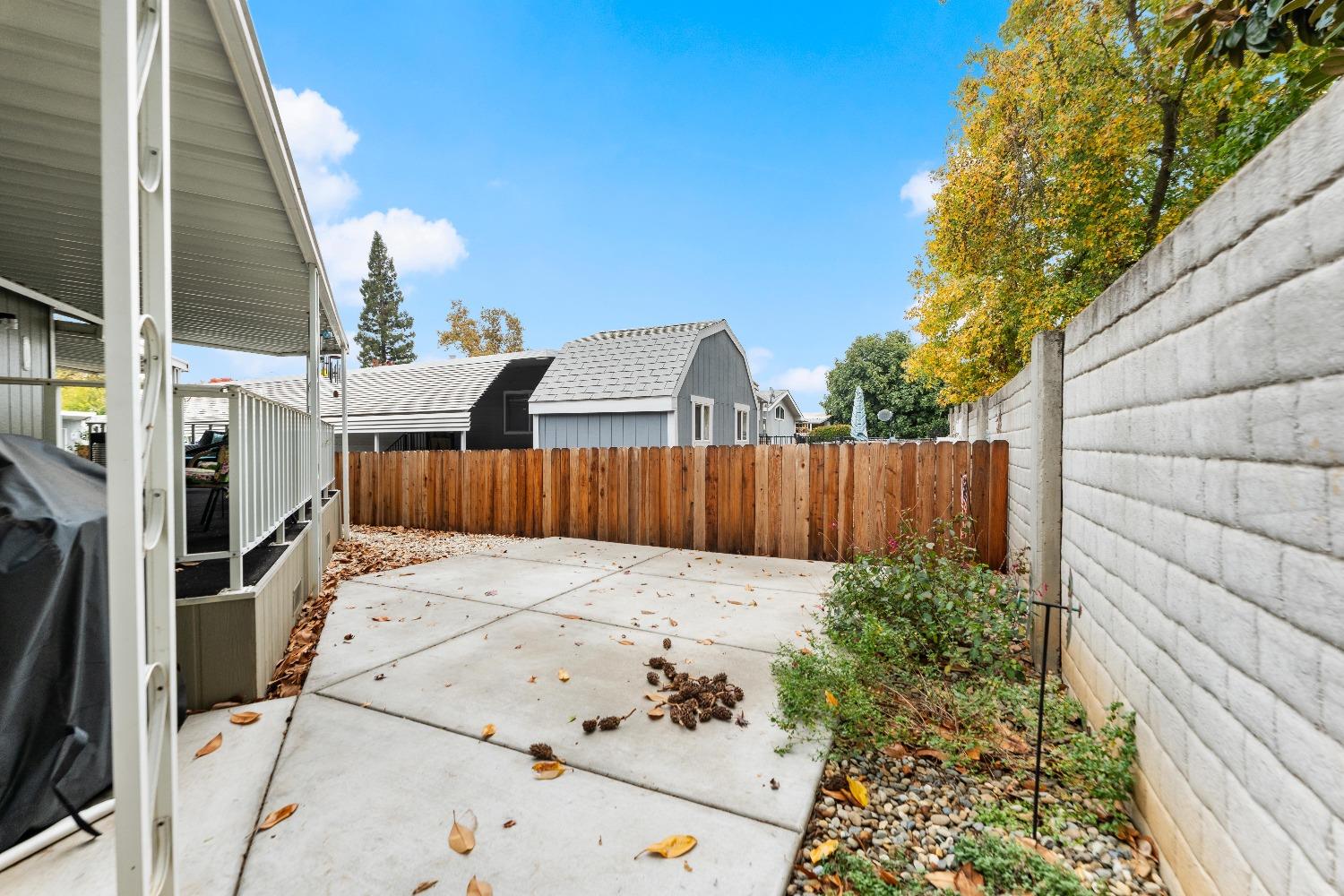 Detail Gallery Image 40 of 46 For 14567 Poncho Conde Cir, Rancho Murieta,  CA 95683 - 3 Beds | 2 Baths