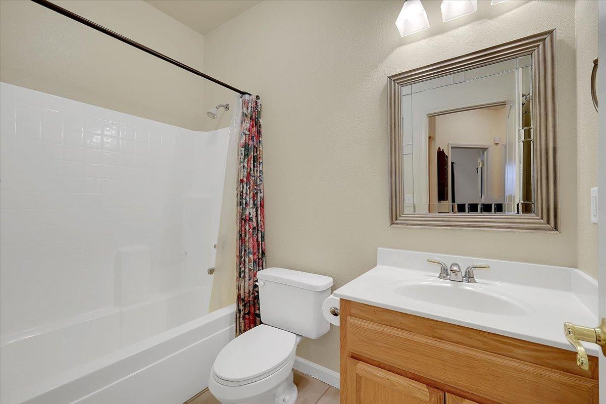 Detail Gallery Image 22 of 39 For 684 Gidda Loop, Yuba City,  CA 95993 - 3 Beds | 2 Baths