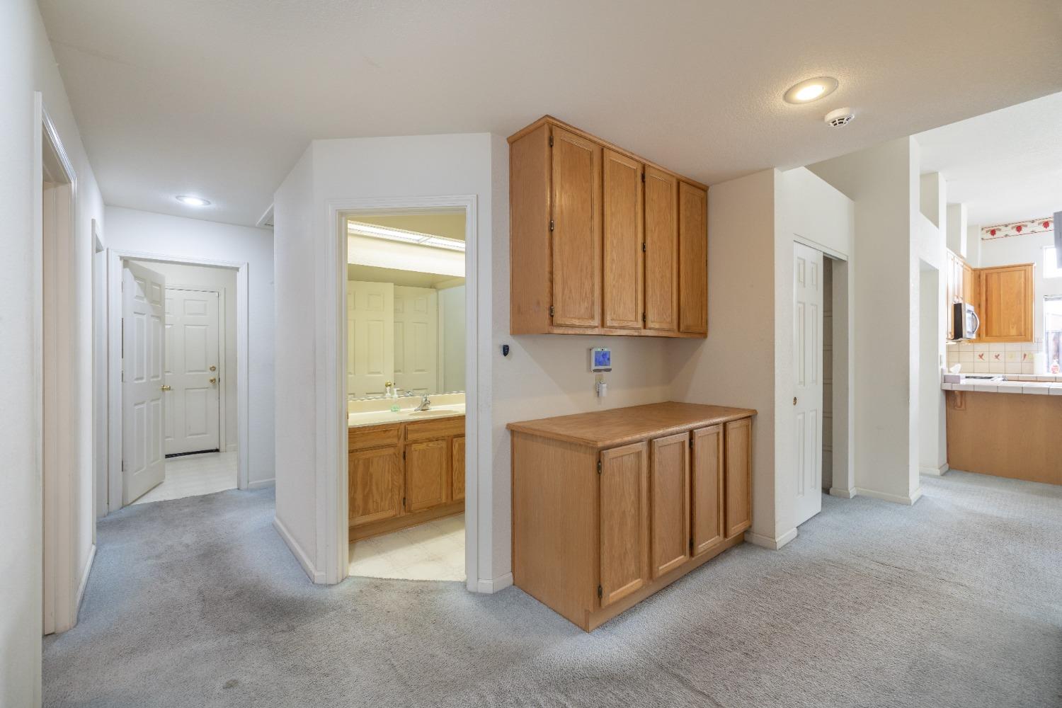 Detail Gallery Image 9 of 44 For 10249 Point Reyes Cir, Stockton,  CA 95209 - 4 Beds | 2 Baths