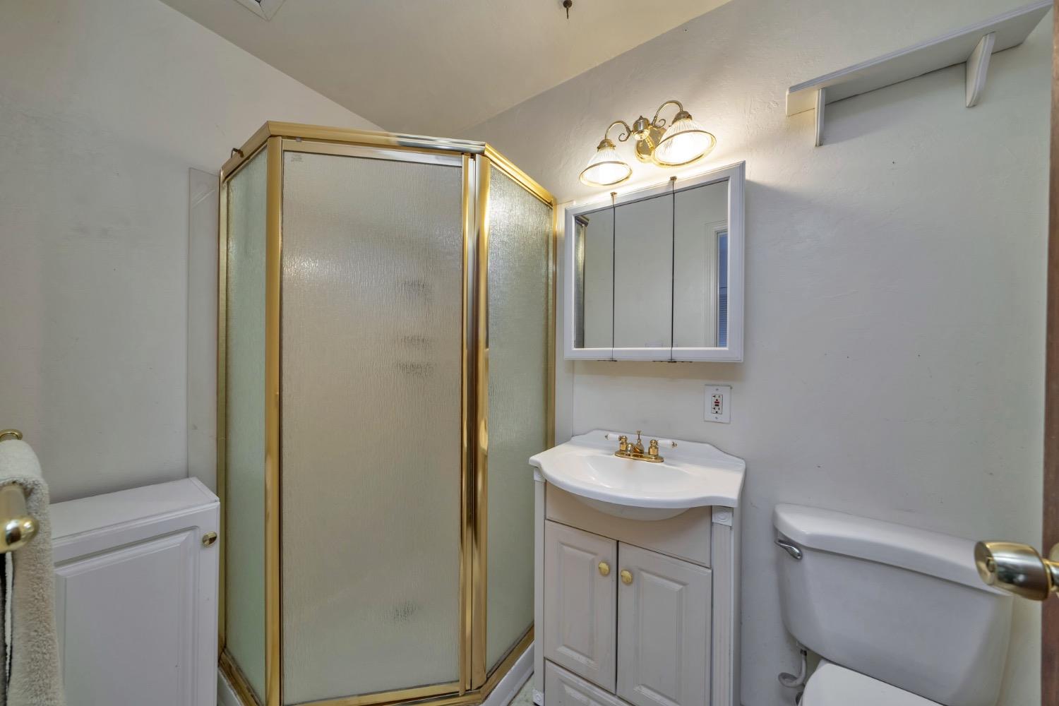 Detail Gallery Image 25 of 42 For 5205 Corvet Way, Sacramento,  CA 95823 - 3 Beds | 2 Baths