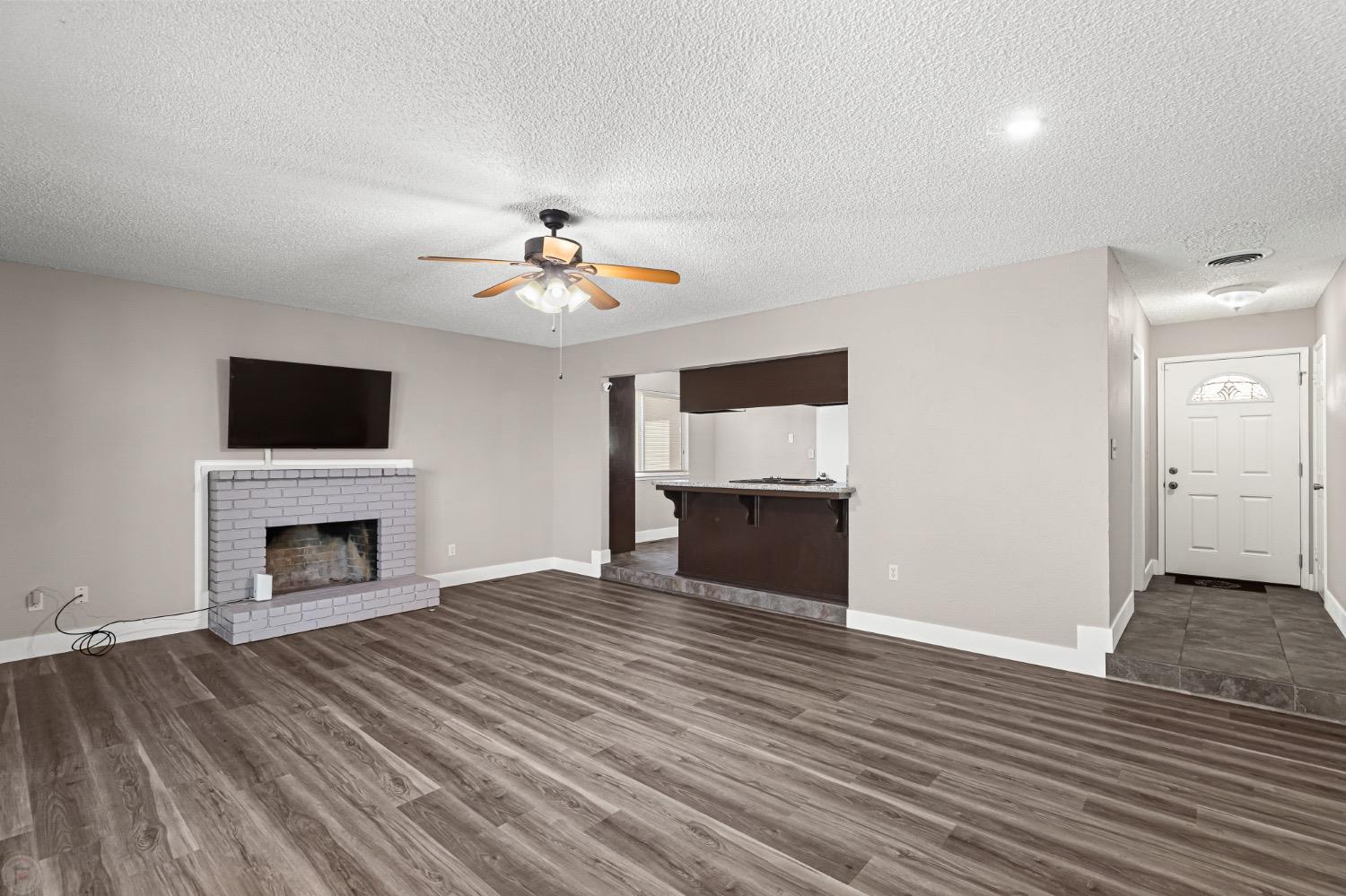 Detail Gallery Image 19 of 44 For 1541 Golden Gate Dr, Modesto,  CA 95350 - 3 Beds | 2 Baths