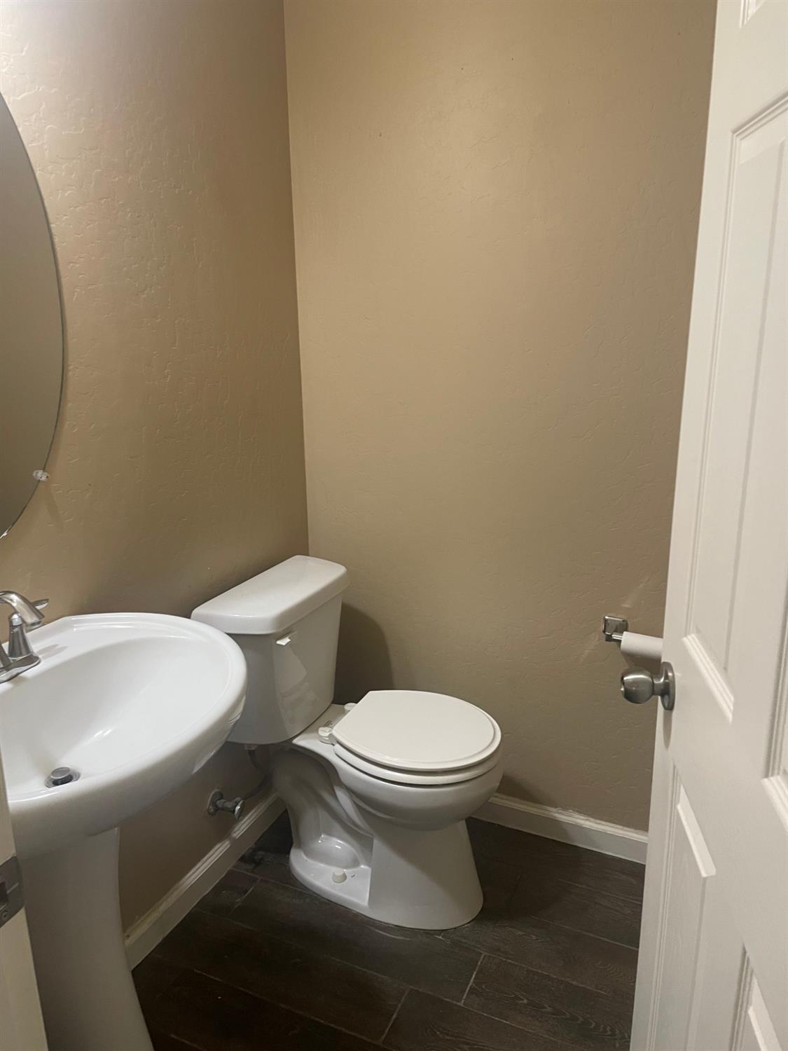 Detail Gallery Image 21 of 42 For 5801 W Dayton Ave, Fresno,  CA 93722 - 4 Beds | 2/1 Baths