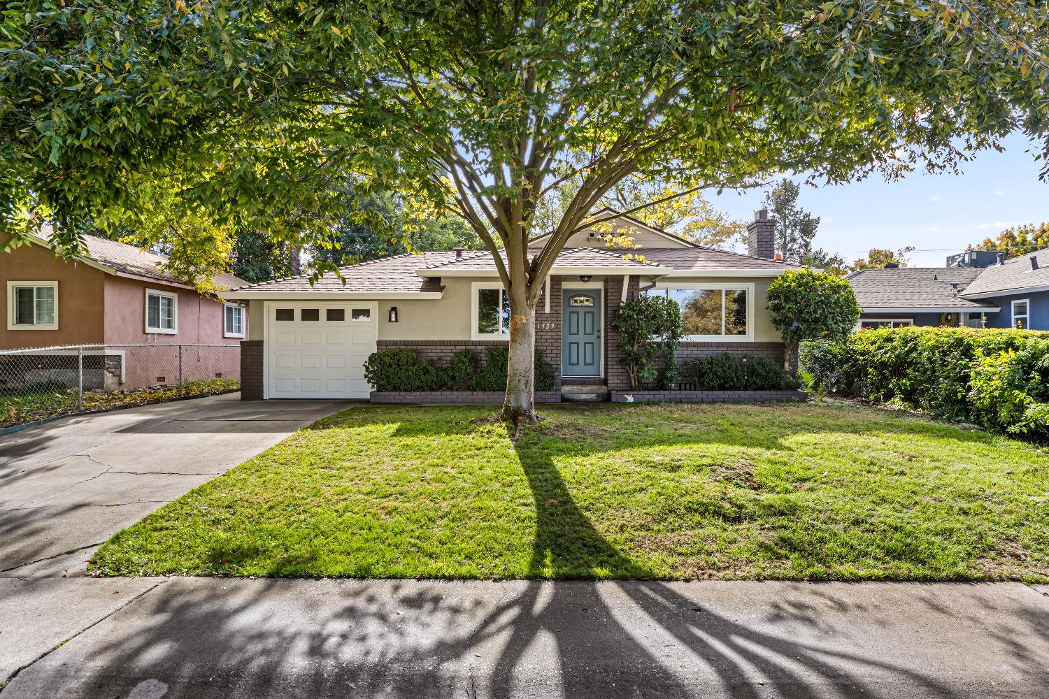 Detail Gallery Image 1 of 35 For 1529 Michigan Blvd, West Sacramento,  CA 95691 - 3 Beds | 1 Baths