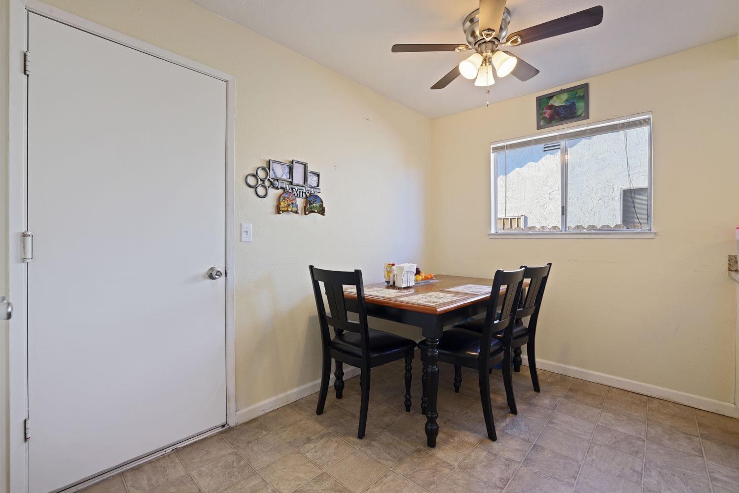 Detail Gallery Image 16 of 41 For 1221 Enview Ct, Stockton,  CA 95210 - 2 Beds | 2 Baths