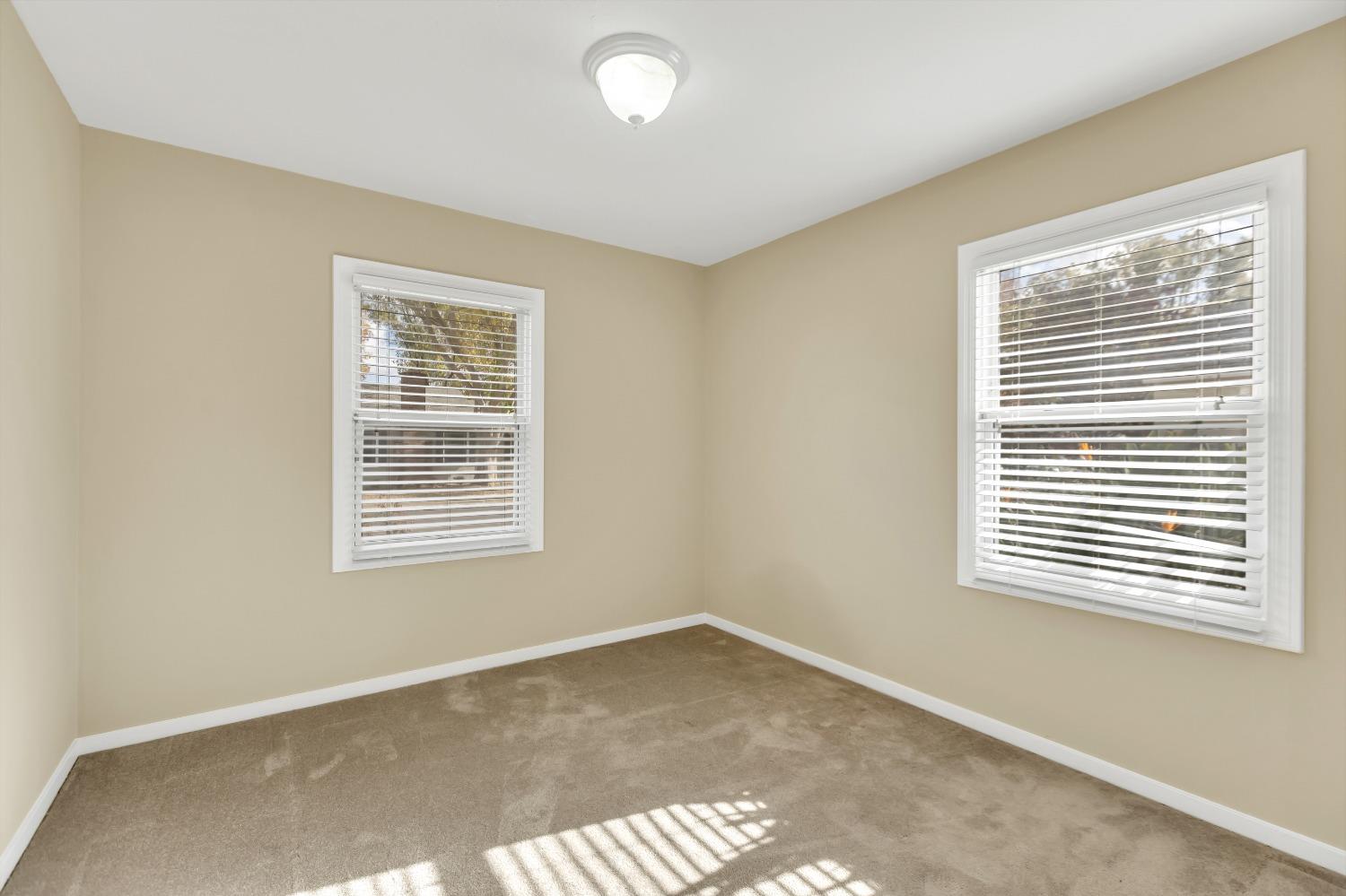 Detail Gallery Image 17 of 42 For 354 Lagomarsino Way, Sacramento,  CA 95819 - 3 Beds | 1 Baths