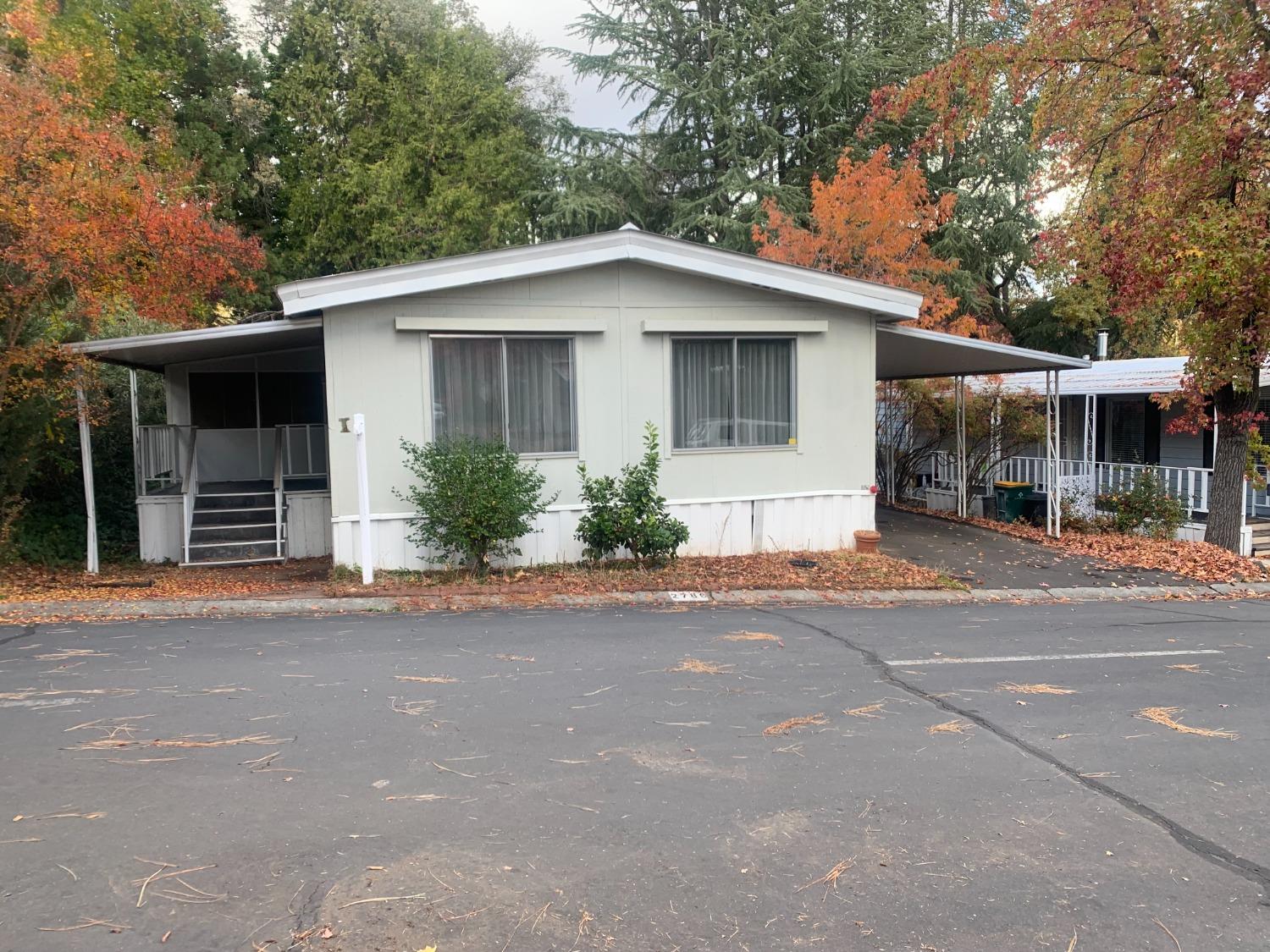 Detail Gallery Image 2 of 17 For 2786 Hidden Springs Cir, Placerville,  CA 95667 - 2 Beds | 2 Baths