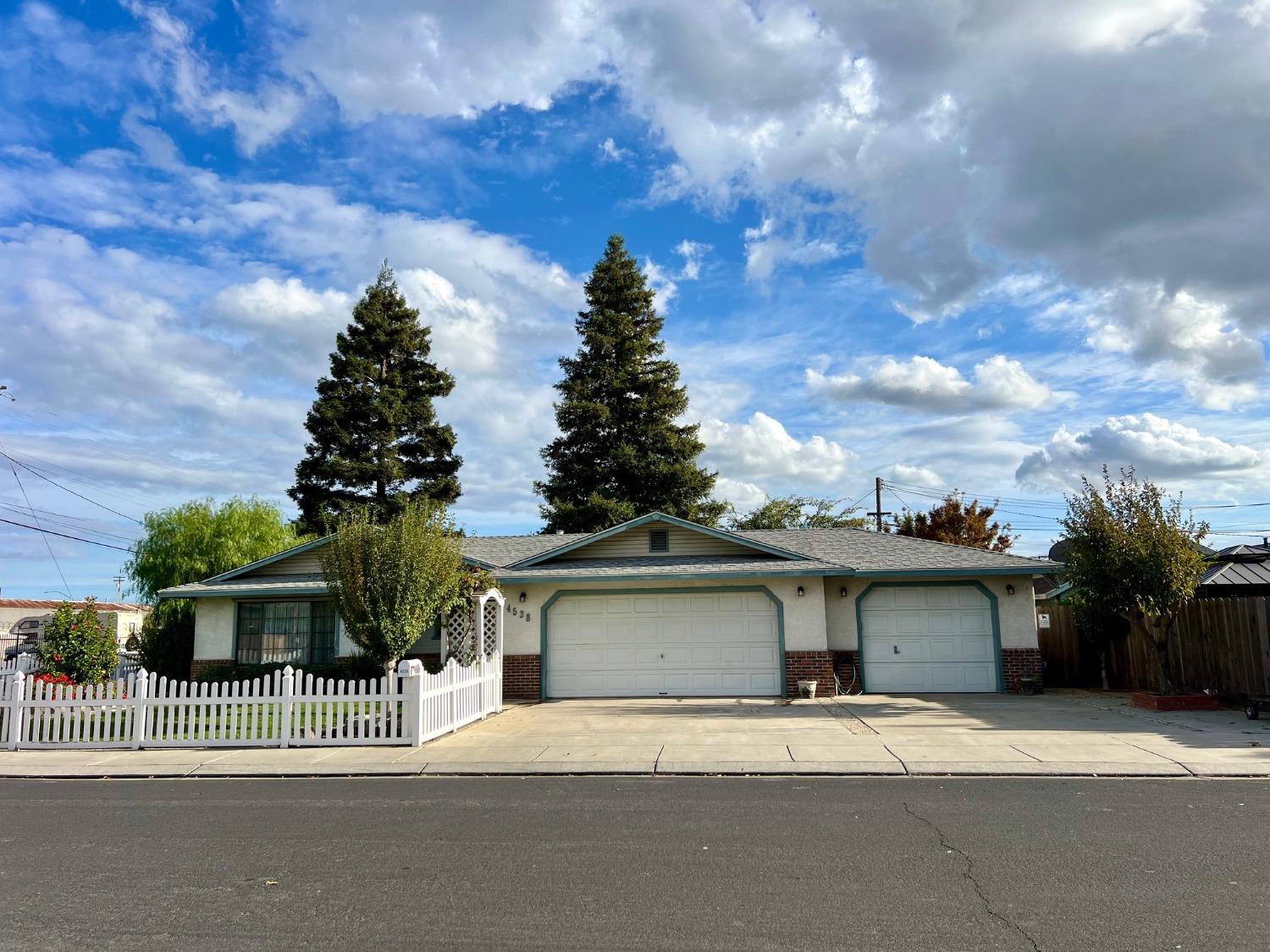 Detail Gallery Image 1 of 33 For 4538 Elmore Ave, Salida,  CA 95368 - 2 Beds | 2 Baths