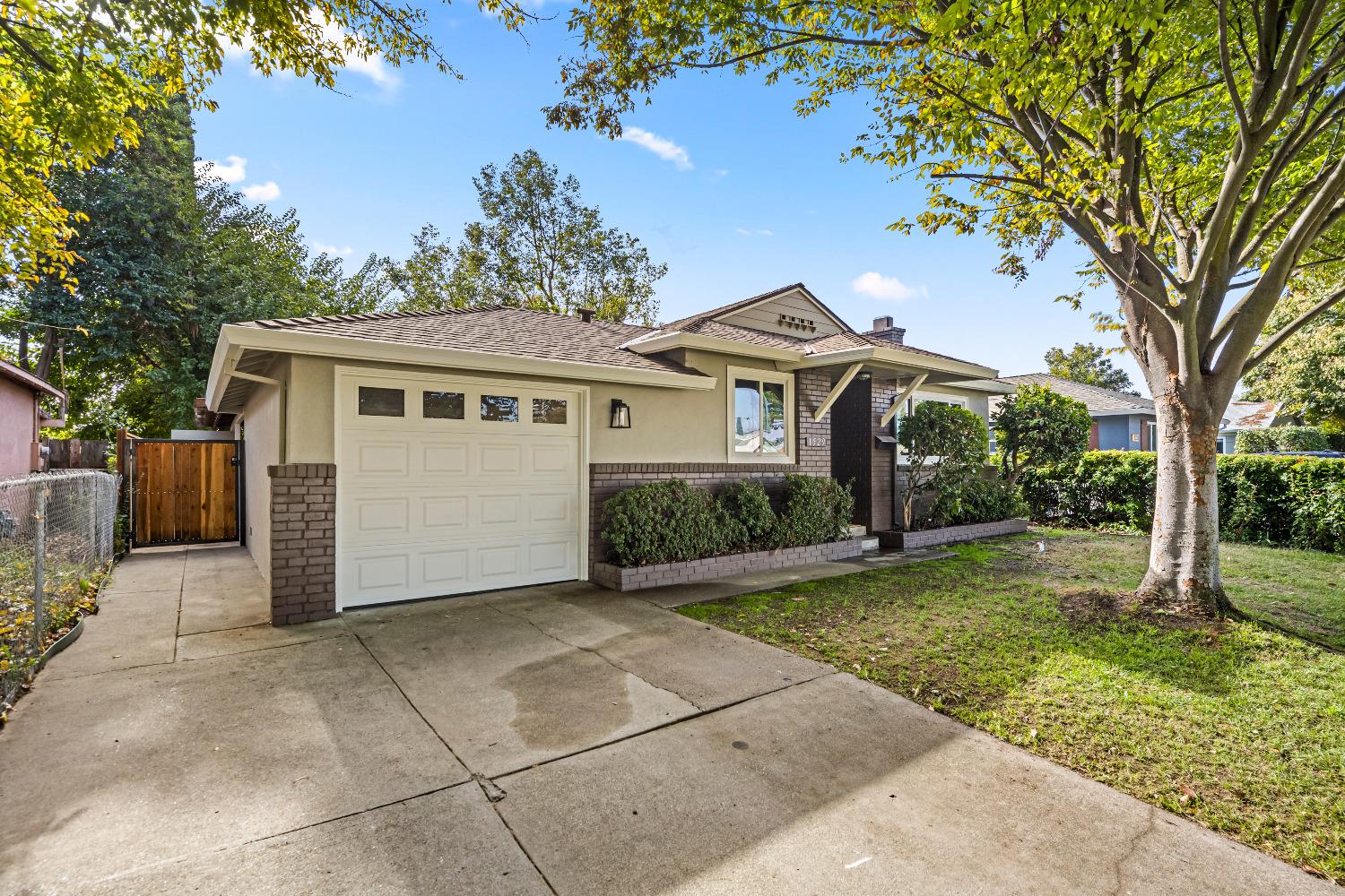 Detail Gallery Image 4 of 35 For 1529 Michigan Blvd, West Sacramento,  CA 95691 - 3 Beds | 1 Baths