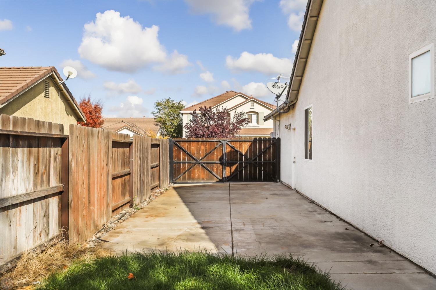 Detail Gallery Image 43 of 45 For 9049 Barbaresco Cir, Stockton,  CA 95212 - 3 Beds | 2 Baths