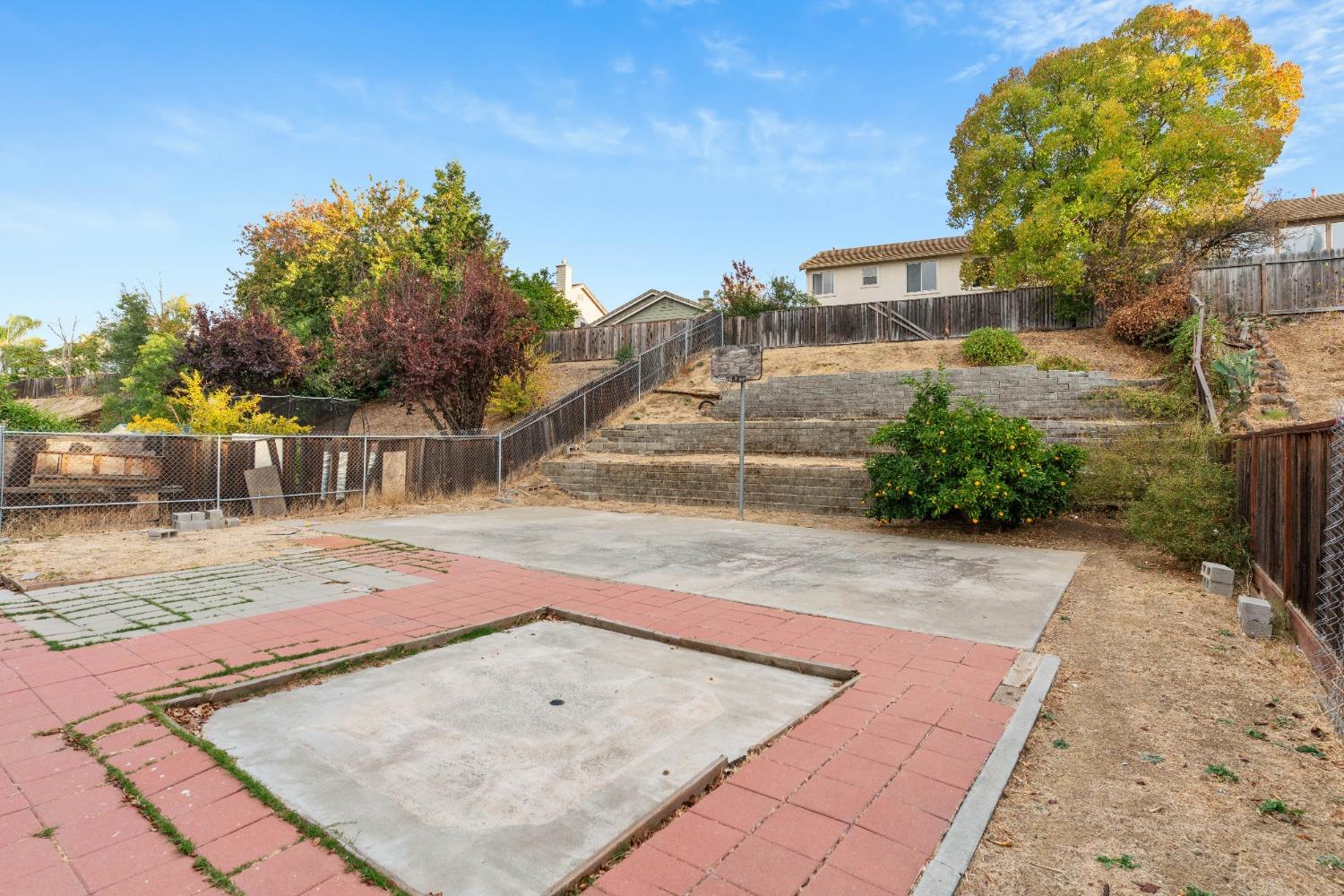 Detail Gallery Image 60 of 62 For 5032 Rockwall Way, Antioch,  CA 94531 - 4 Beds | 2/1 Baths