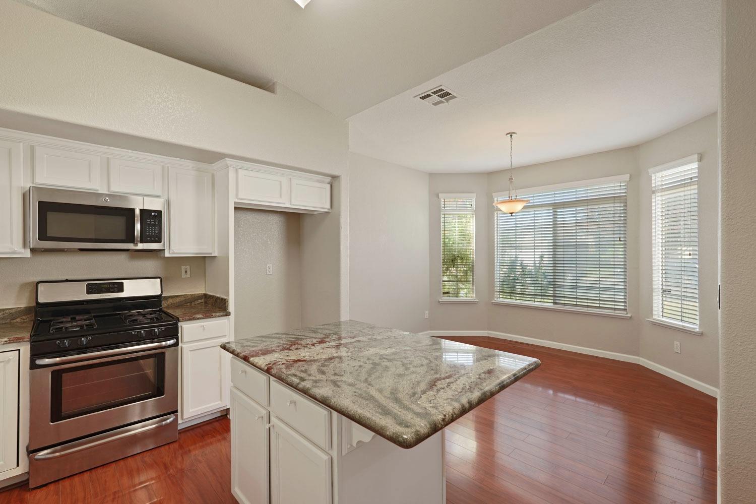 Detail Gallery Image 16 of 47 For 9328 Snow Creek Ct, Stockton,  CA 95212 - 3 Beds | 2 Baths