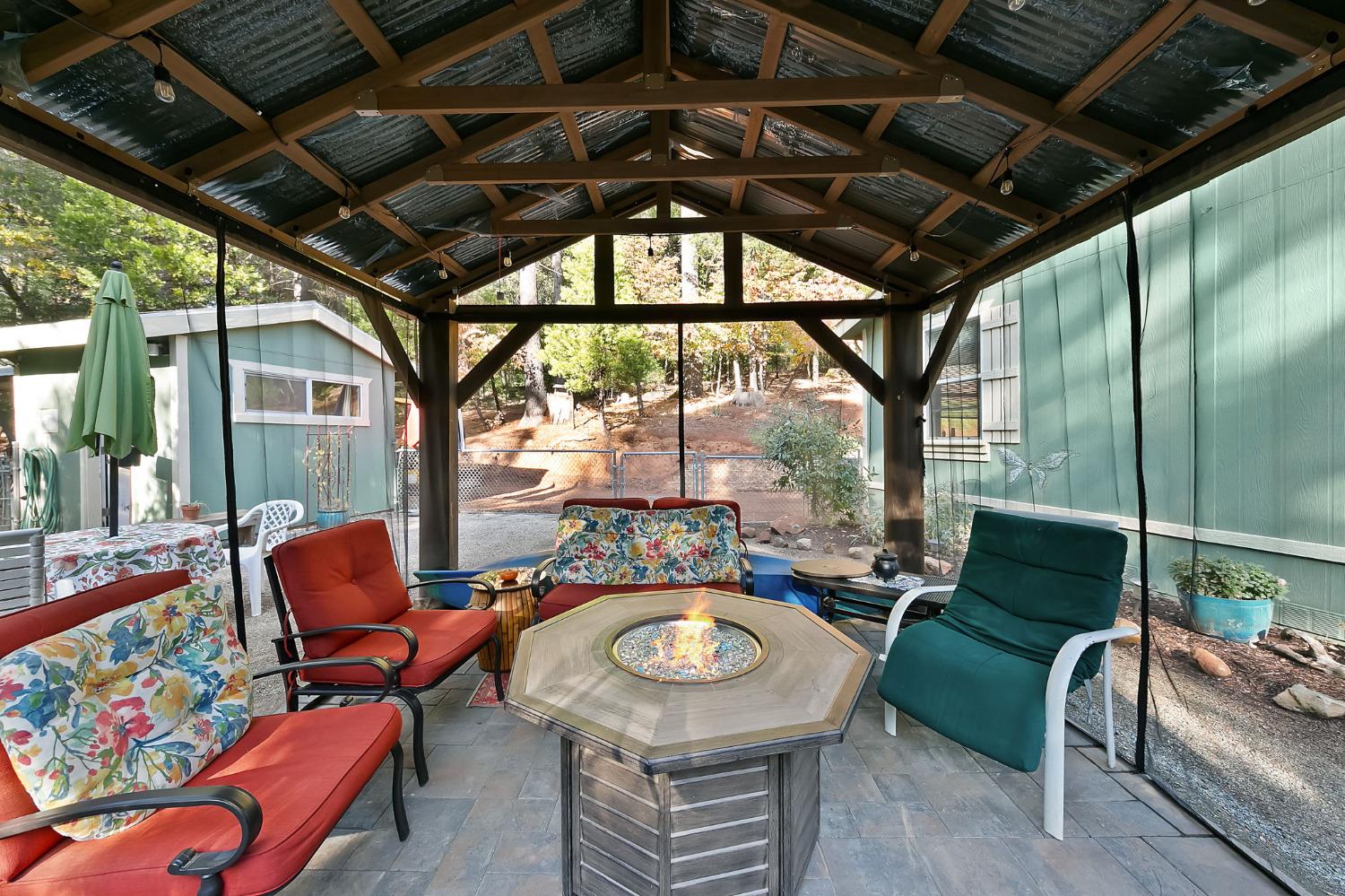 Detail Gallery Image 8 of 63 For 3400 Woodpecker Ct, Georgetown,  CA 95634 - 3 Beds | 2 Baths