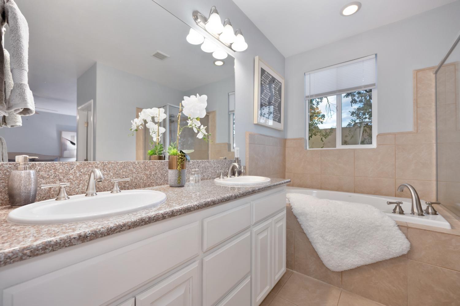 Detail Gallery Image 43 of 63 For 717 Loomis Cir, Folsom,  CA 95630 - 3 Beds | 2/1 Baths