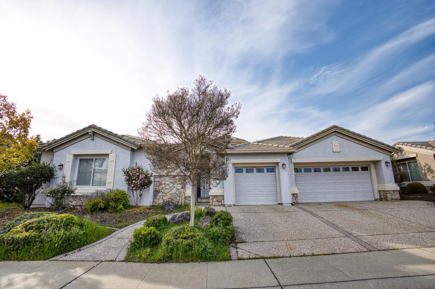 Detail Gallery Image 1 of 20 For 938 Gold Nugget Cir, Lincoln,  CA 95648 - 2 Beds | 3 Baths