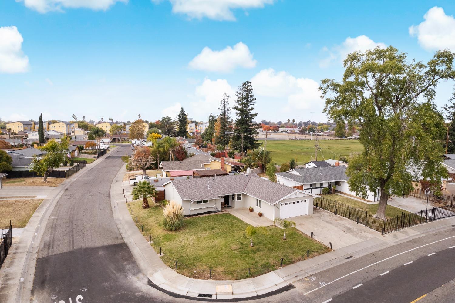 Detail Gallery Image 30 of 33 For 6650 47th St, Sacramento,  CA 95823 - 3 Beds | 2 Baths