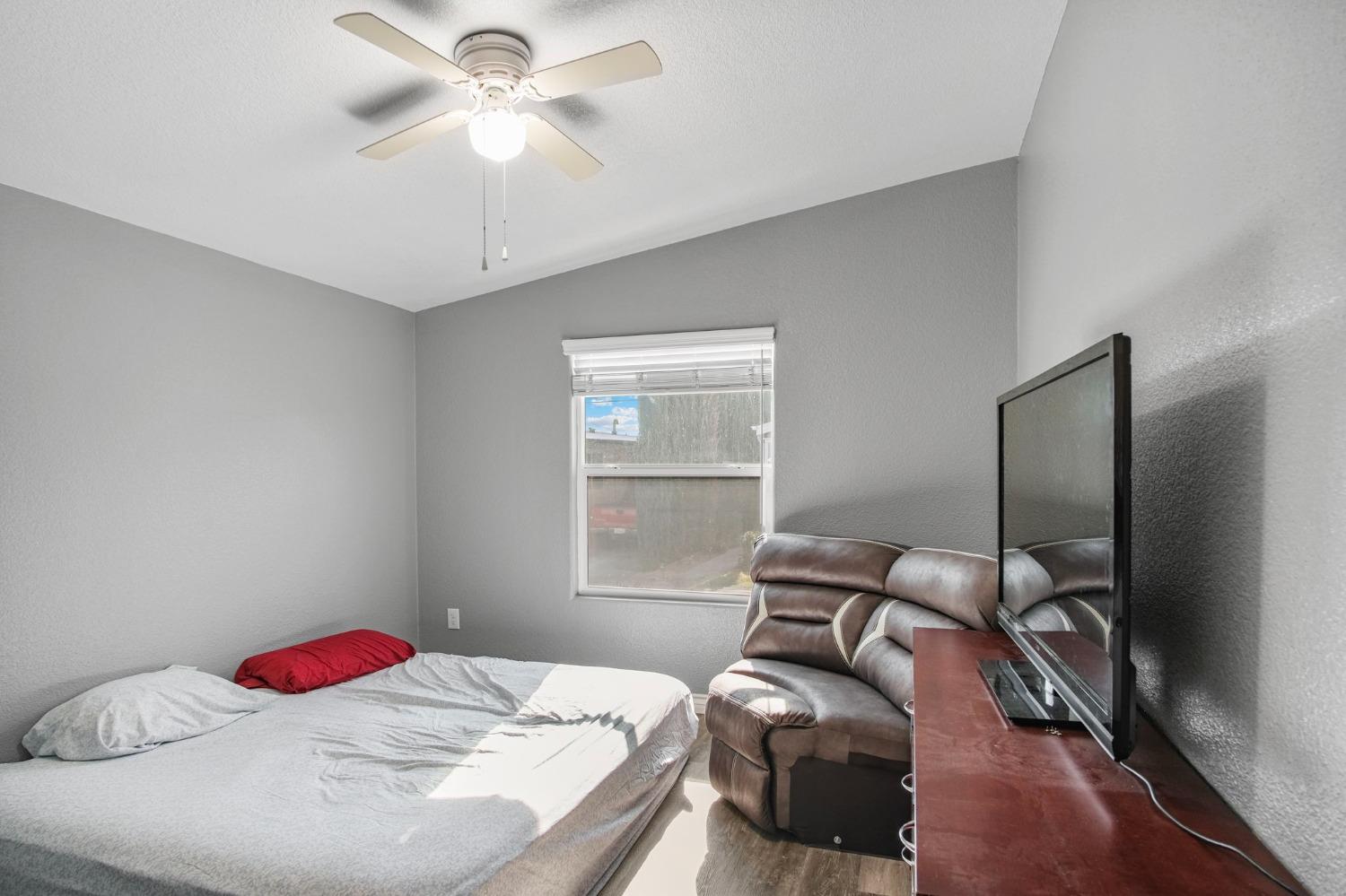 Detail Gallery Image 9 of 26 For 3939 Central Ave 118, Ceres,  CA 95307 - 3 Beds | 2 Baths