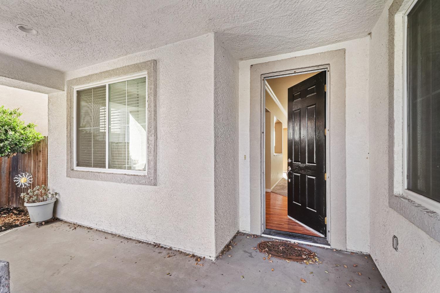 Detail Gallery Image 9 of 45 For 9049 Barbaresco Cir, Stockton,  CA 95212 - 3 Beds | 2 Baths