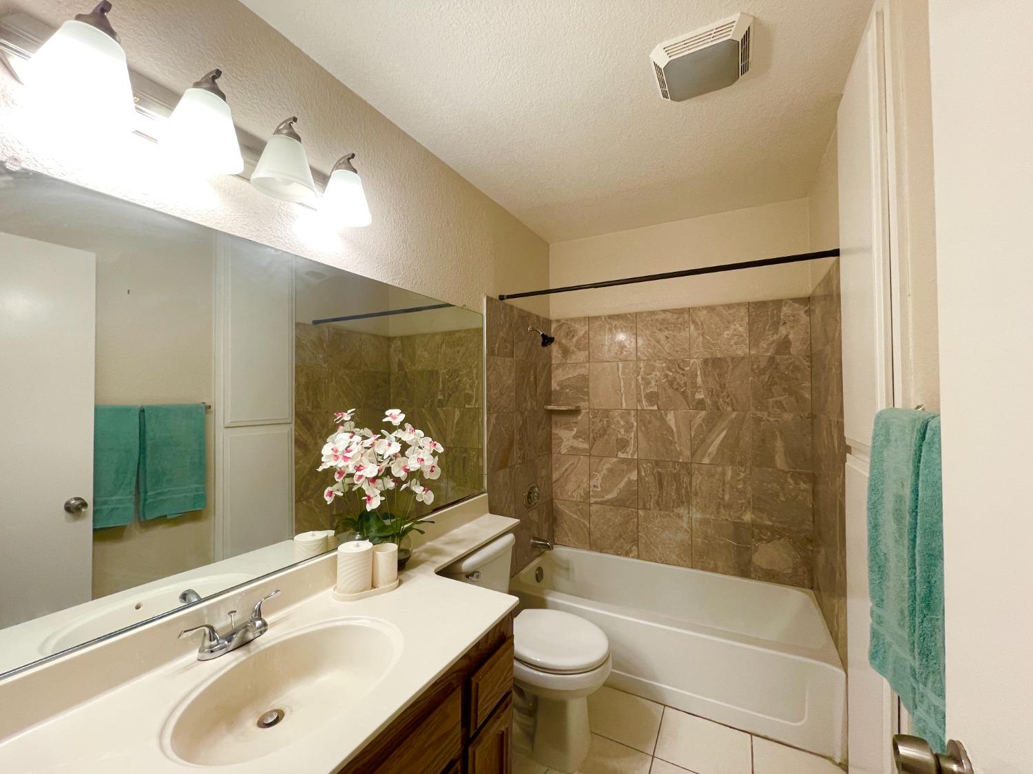 Detail Gallery Image 50 of 50 For 8720 Cord Way, Sacramento,  CA 95828 - 4 Beds | 2/1 Baths