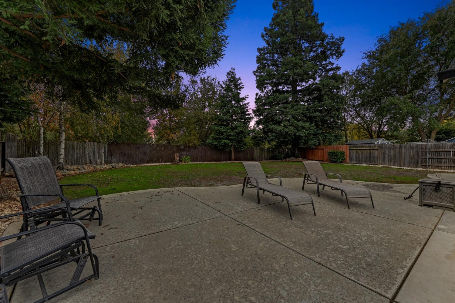 Detail Gallery Image 22 of 27 For 9677 Mardelle Way, Elk Grove,  CA 95624 - 3 Beds | 1/1 Baths