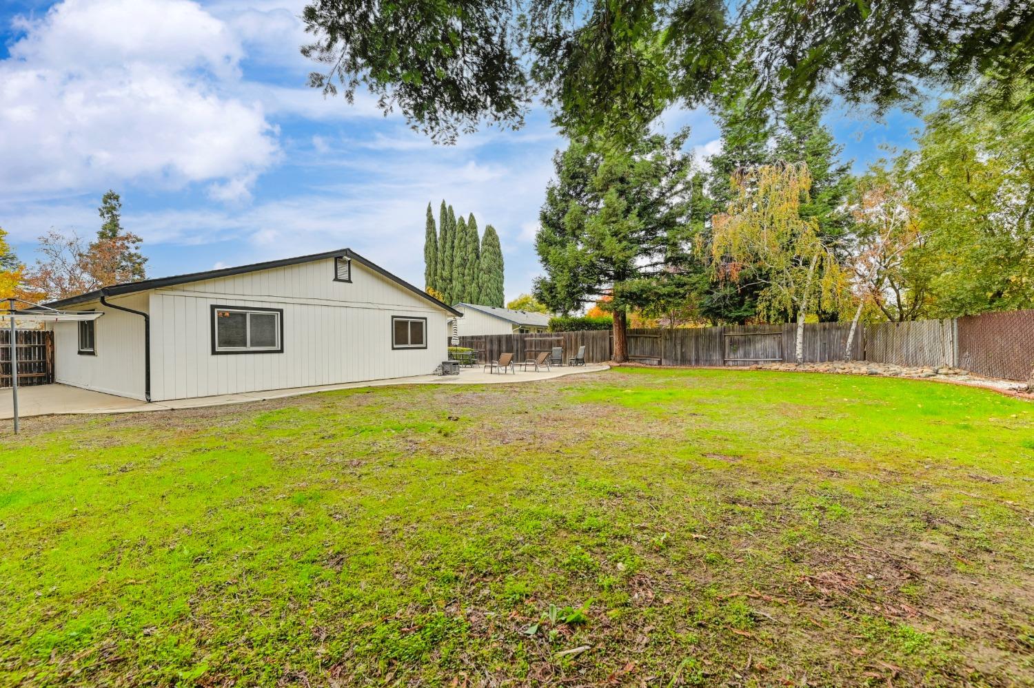 Detail Gallery Image 24 of 27 For 9677 Mardelle Way, Elk Grove,  CA 95624 - 3 Beds | 1/1 Baths