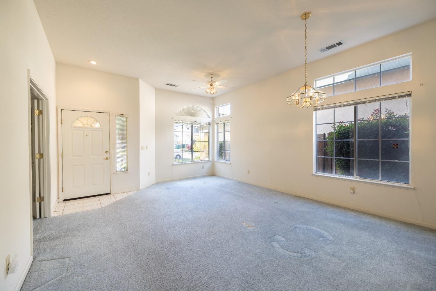 Detail Gallery Image 35 of 44 For 10249 Point Reyes Cir, Stockton,  CA 95209 - 4 Beds | 2 Baths